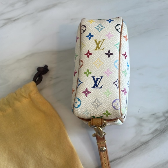 LOUIS VUITTON X MURAKAMI MULTICOLOUR MONOGRAM WAPITY CASE - Picture 4 of 12